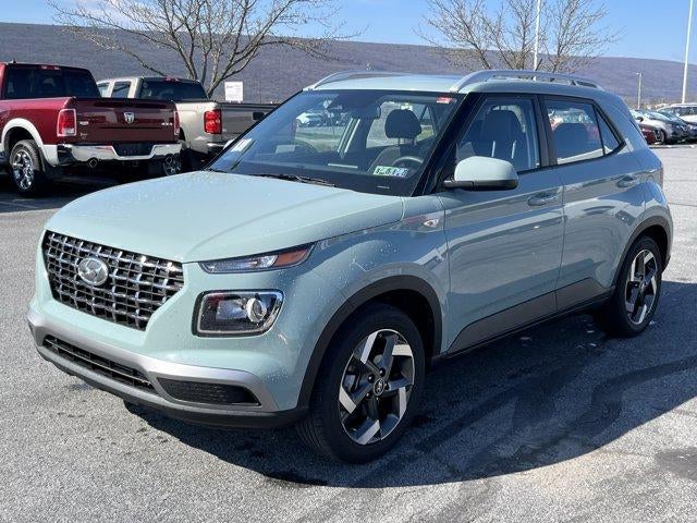 2025 Hyundai VENUE SEL IVT