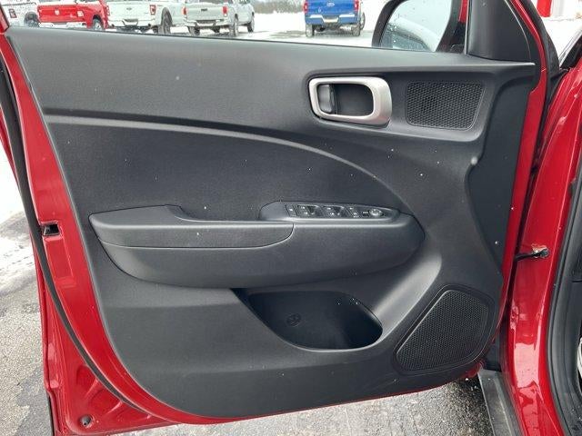 2022 Hyundai VENUE SEL IVT