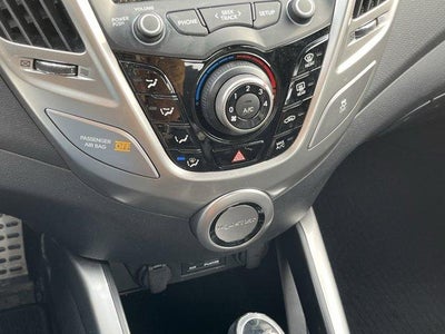 2015 Hyundai VELOSTER 3dr Cpe Auto RE:FLEX w/Black Int