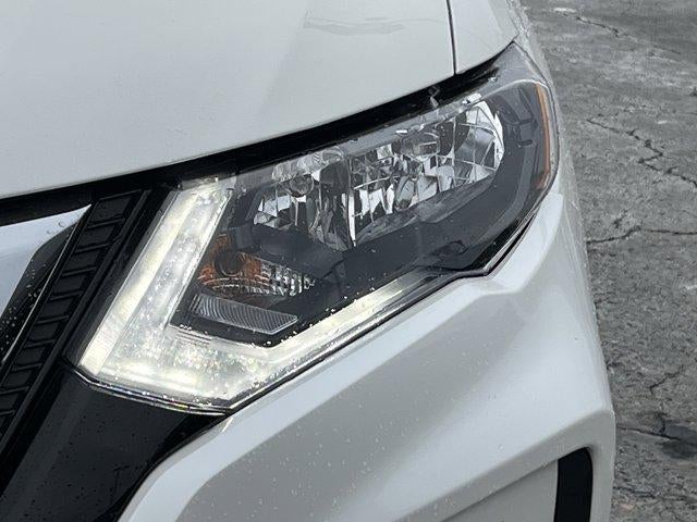 2018 Nissan Rogue AWD SV