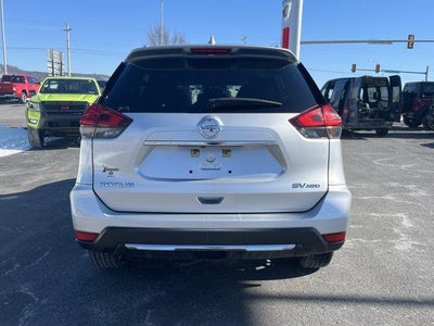 2017 Nissan Rogue AWD SV