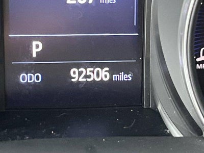2020 Toyota C-HR XLE FWD (Natl)