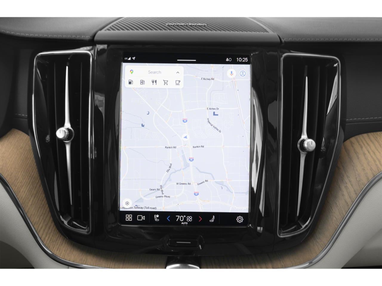 2023 Volvo XC60 Recharge Plug-In Hybrid T8 eAWD PHEV Plus Dark Theme