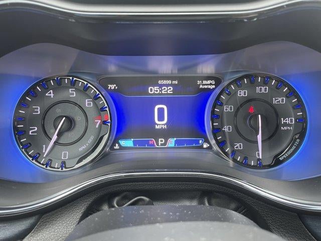 2015 Chrysler 200 4dr Sdn S FWD