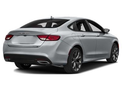 2015 Chrysler 200 4dr Sdn S FWD