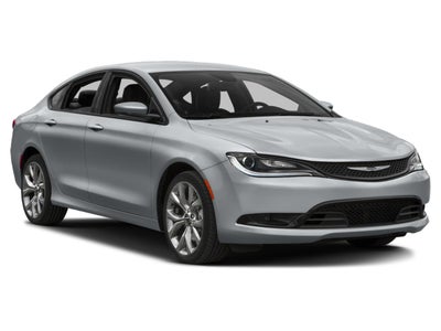 2015 Chrysler 200 4dr Sdn S FWD