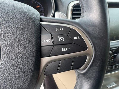 2017 Jeep Grand Cherokee Laredo 4x4