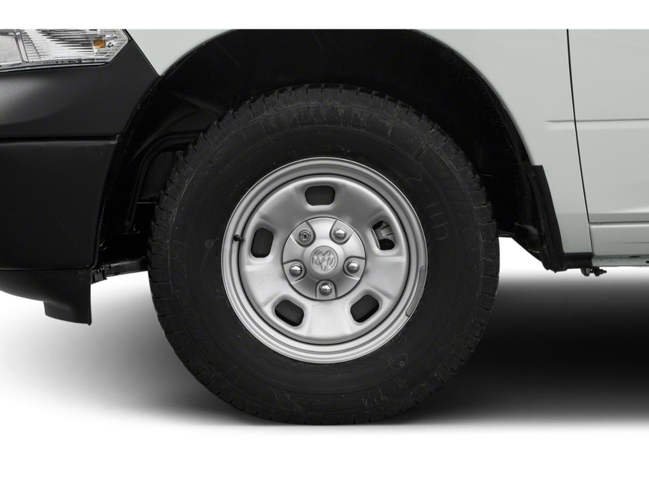 2018 RAM 1500 Express 4x4 Quad Cab 6'4" Box