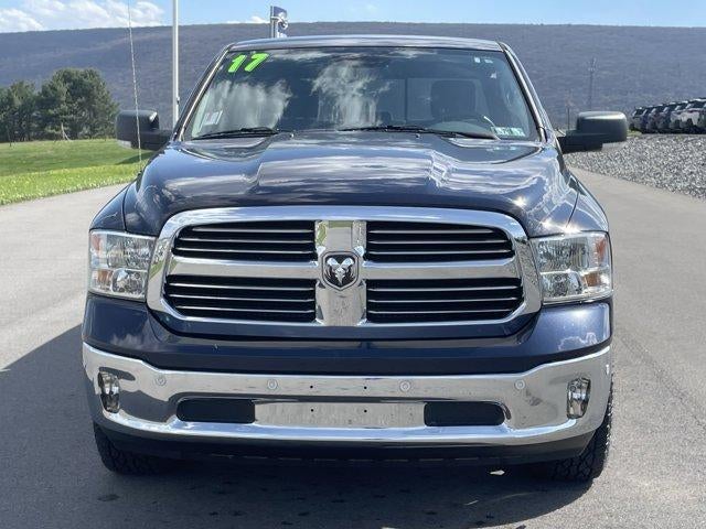 2017 RAM 1500 Big Horn 4x4 Crew Cab 6'4" Box
