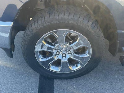 2021 RAM 1500 Big Horn 4x4 Crew Cab 5'7" Box