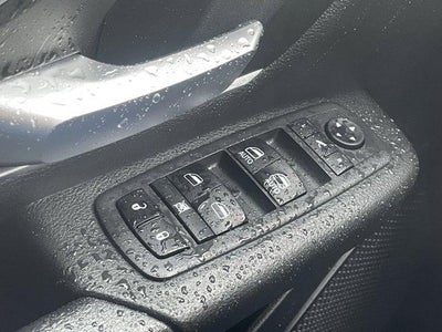 2022 RAM 1500 Big Horn 4x4 Crew Cab 5'7" Box