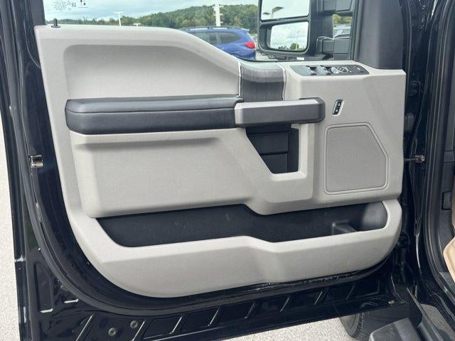 2020 Ford Super Duty F-250 SRW XL 4WD Crew Cab 6.75' Box
