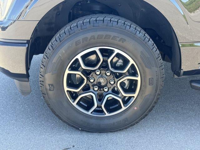 2023 Ford F-150 XLT 4WD SuperCrew 5.5' Box