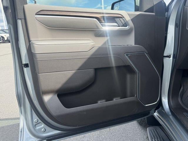 2025 Chevrolet Silverado 1500 Double Cab Standard Box 4-Wheel Drive LT 1LT