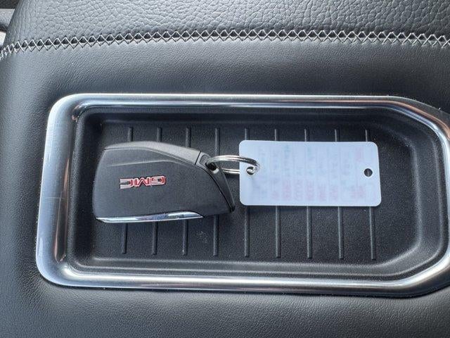 2024 GMC Yukon XL 4WD 4dr Denali
