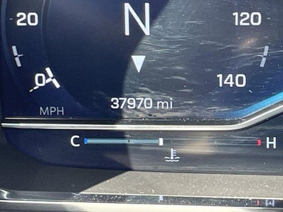 2022 Chevrolet Suburban 4WD High Country