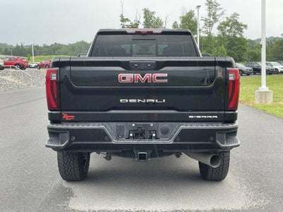 2025 GMC Sierra 2500 HD Crew Cab Standard Box 4-Wheel Drive Denali