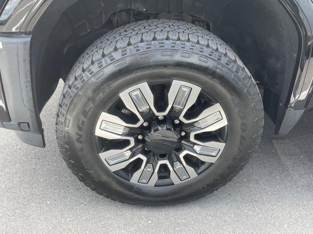 2025 GMC Sierra 2500 HD Crew Cab Standard Box 4-Wheel Drive Denali