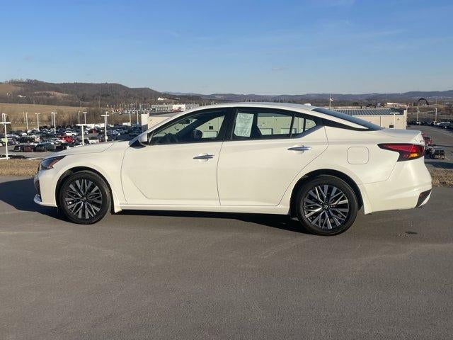 2023 Nissan Altima 2.5 SV AWD Sedan