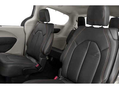 2018 Chrysler Pacifica Touring L FWD