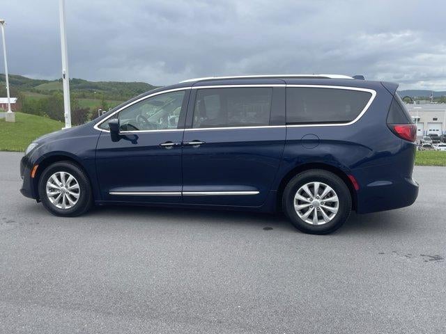 2019 Chrysler Pacifica Touring L FWD