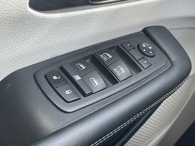 2024 Chrysler Pacifica Touring L FWD