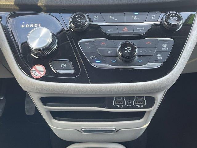 2024 Chrysler Pacifica Touring L FWD