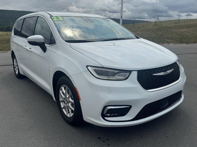 2023 Chrysler Pacifica Touring L FWD