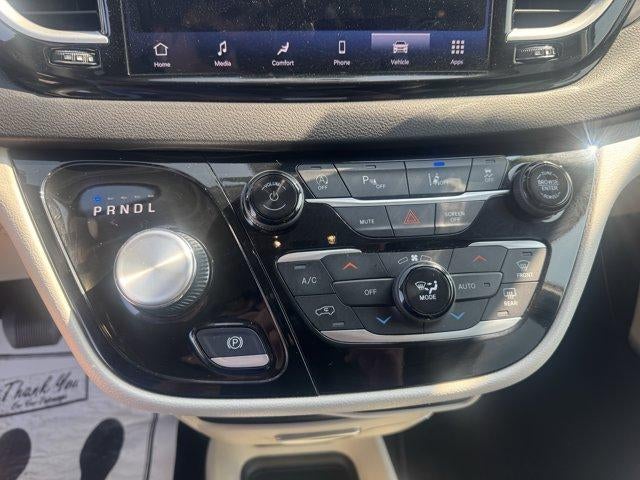 2023 Chrysler Pacifica Touring L FWD
