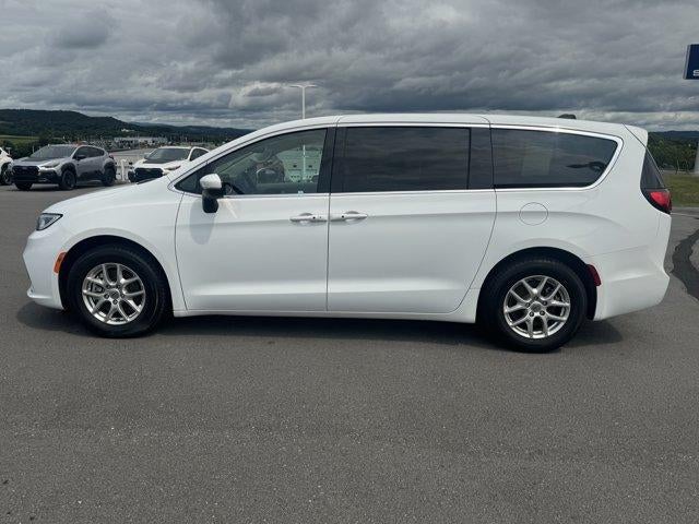 2023 Chrysler Pacifica Touring L FWD
