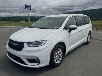 2023 Chrysler Pacifica Touring L FWD