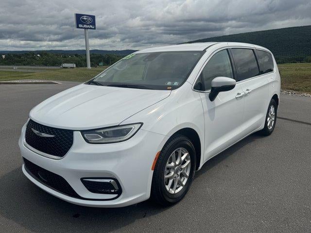2023 Chrysler Pacifica Touring L FWD