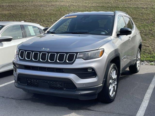 2023 Jeep Compass Latitude Lux 4x4