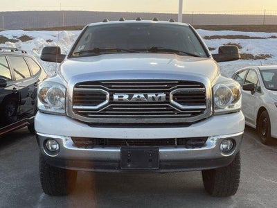 2007 Dodge Ram 2500 4WD Mega Cab 6.3 Ft Box SLT