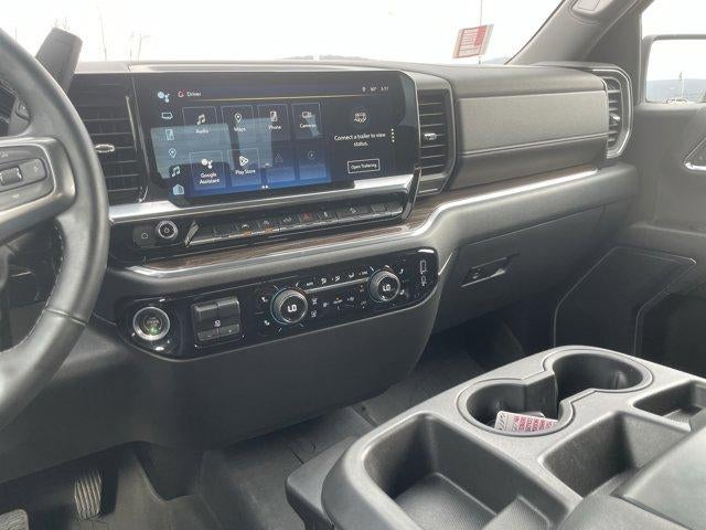 2023 Chevrolet Silverado 1500 Crew Cab Short Box 4-Wheel Drive LT 1LT