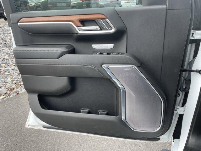 2022 GMC Sierra 1500 Crew Cab Short Box 4-Wheel Drive Denali