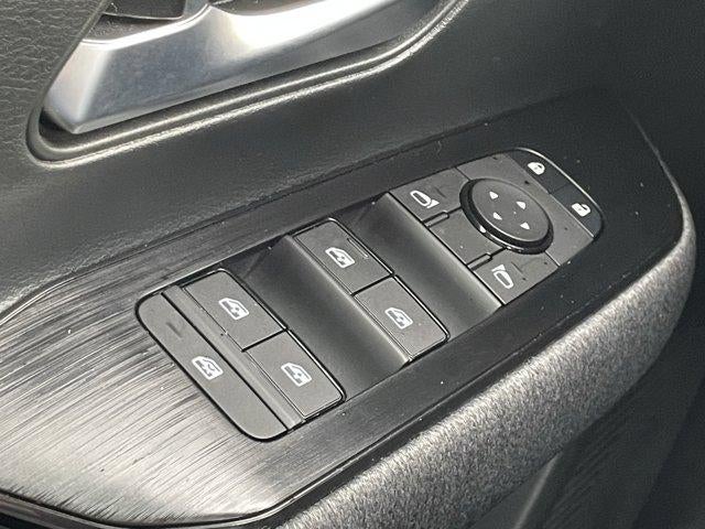 2025 Nissan Kicks SV AWD