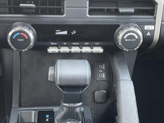 2025 Toyota Tacoma 4WD 4WD SR5 Double Cab 5' Bed AT (GS)