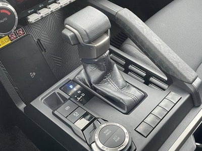 2024 Toyota Tacoma 4WD 4WD SR5 Double Cab 5' Bed AT (GS)