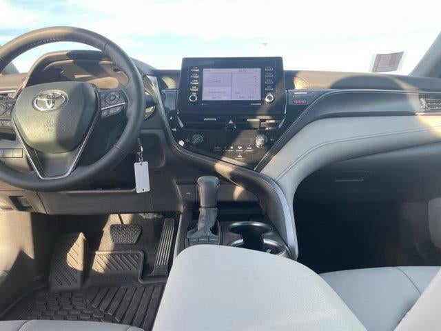 2024 Toyota Camry SE Auto AWD (Natl)