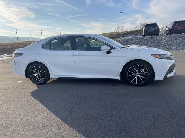 2024 Toyota Camry SE Auto AWD (Natl)