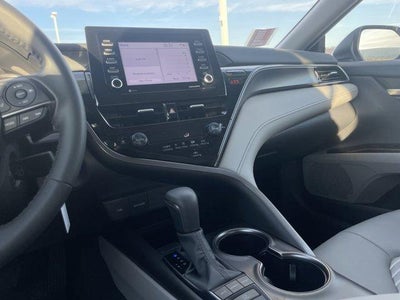 2024 Toyota Camry SE Auto AWD (Natl)