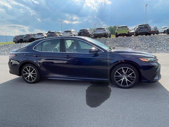 2021 Toyota Camry SE Auto AWD (Natl)