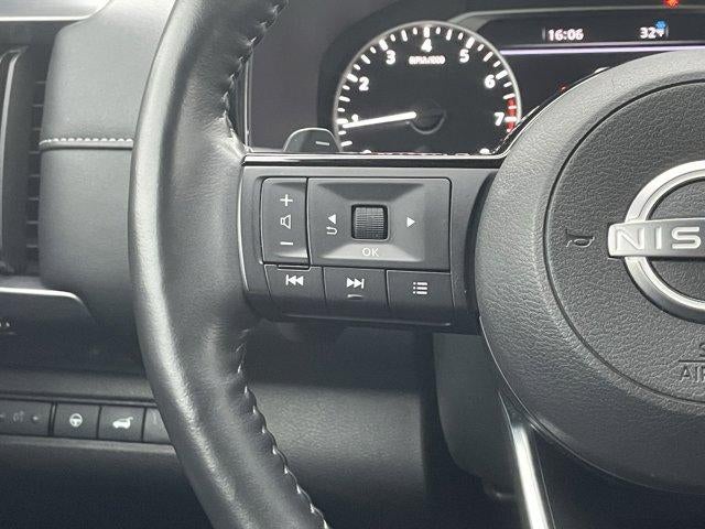 2024 Nissan Pathfinder SL 4WD