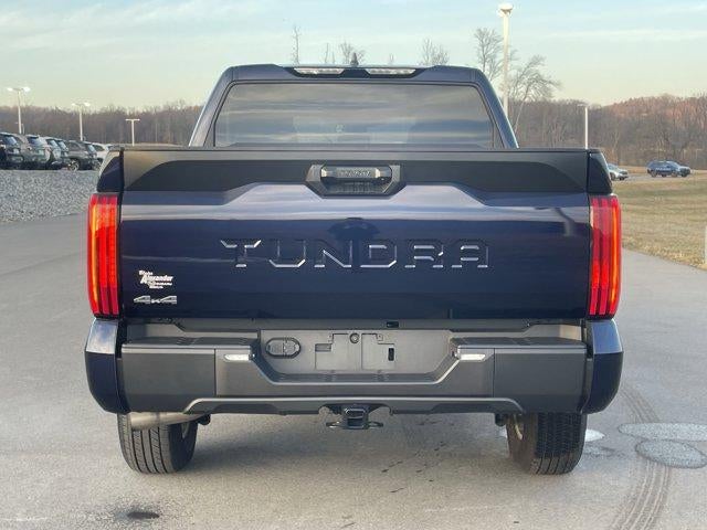 2025 Toyota Tundra 4WD 4WD SR5 CrewMax 5.5' Bed (SE)