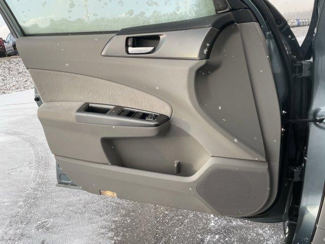 2013 Subaru Forester 2.5X Limited