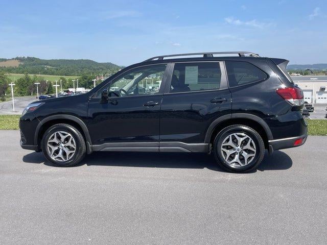2023 Subaru Forester Premium CVT
