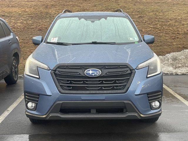 2022 Subaru Forester Premium CVT