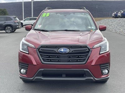 2023 Subaru Forester Premium CVT