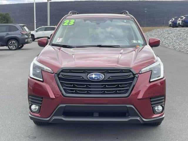 2023 Subaru Forester Premium CVT